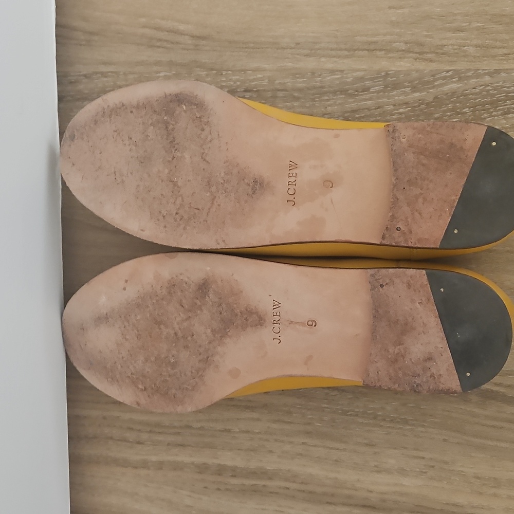 J Crew Leather Penny Loafers in Smoky Mustard, Size 9 - Picture 4 of 4